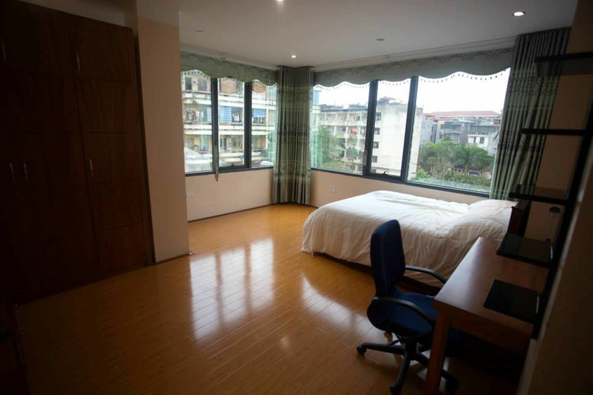 Poonsa Nguyen Phong Sac Apartment Hanoi Exterior photo