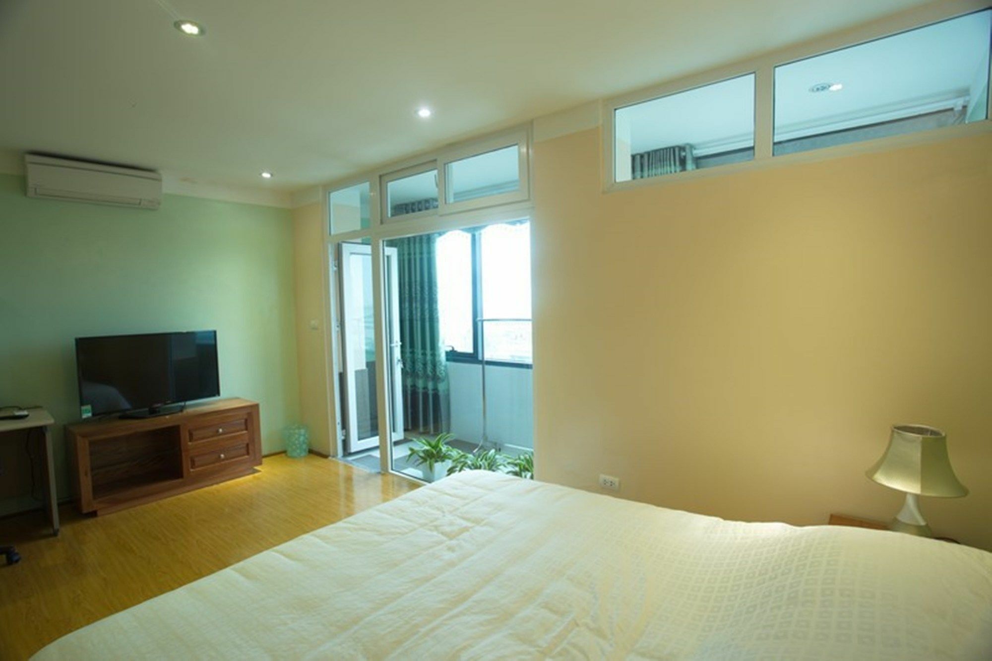 Poonsa Nguyen Phong Sac Apartment Hanoi Exterior photo