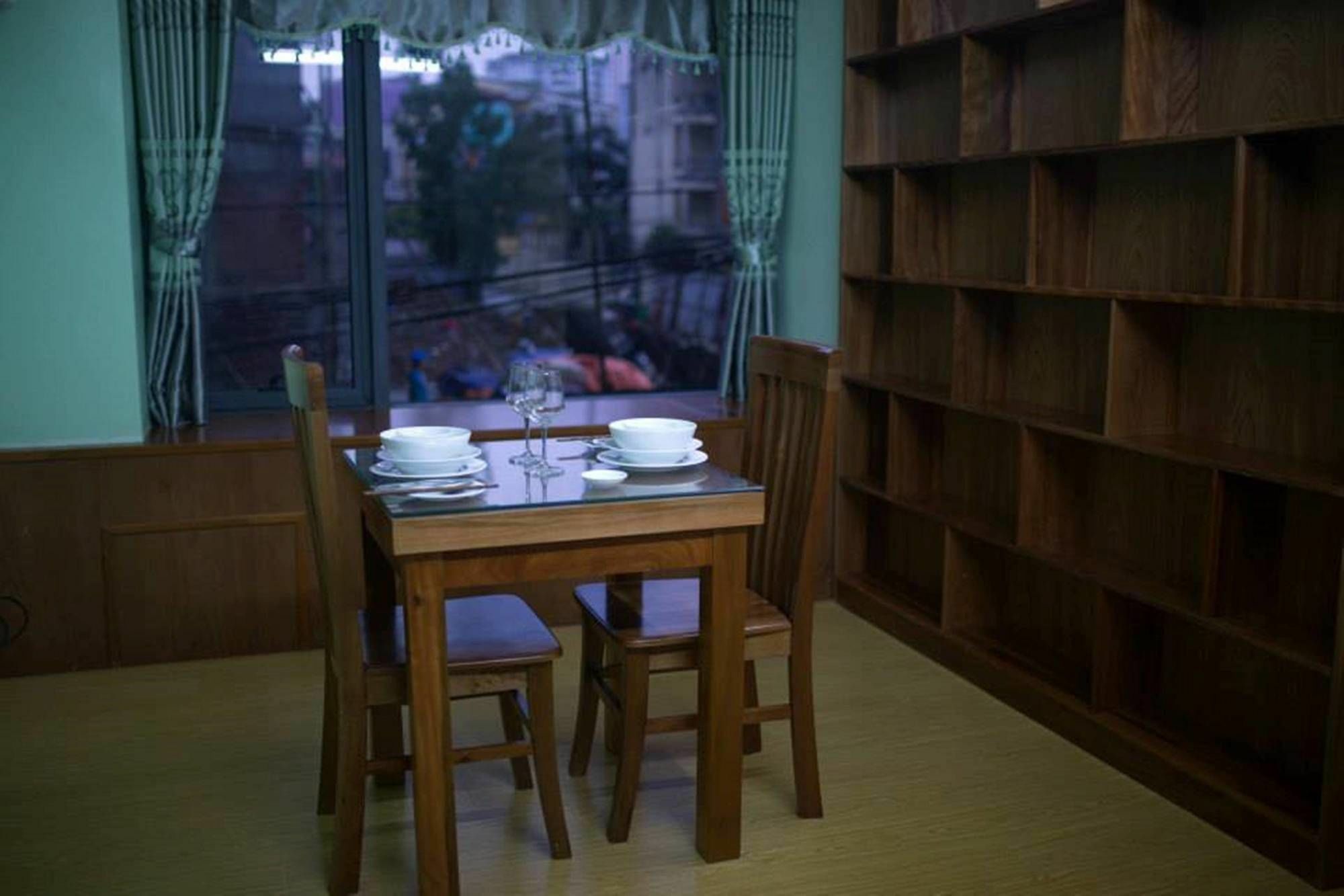 Poonsa Nguyen Phong Sac Apartment Hanoi Exterior photo